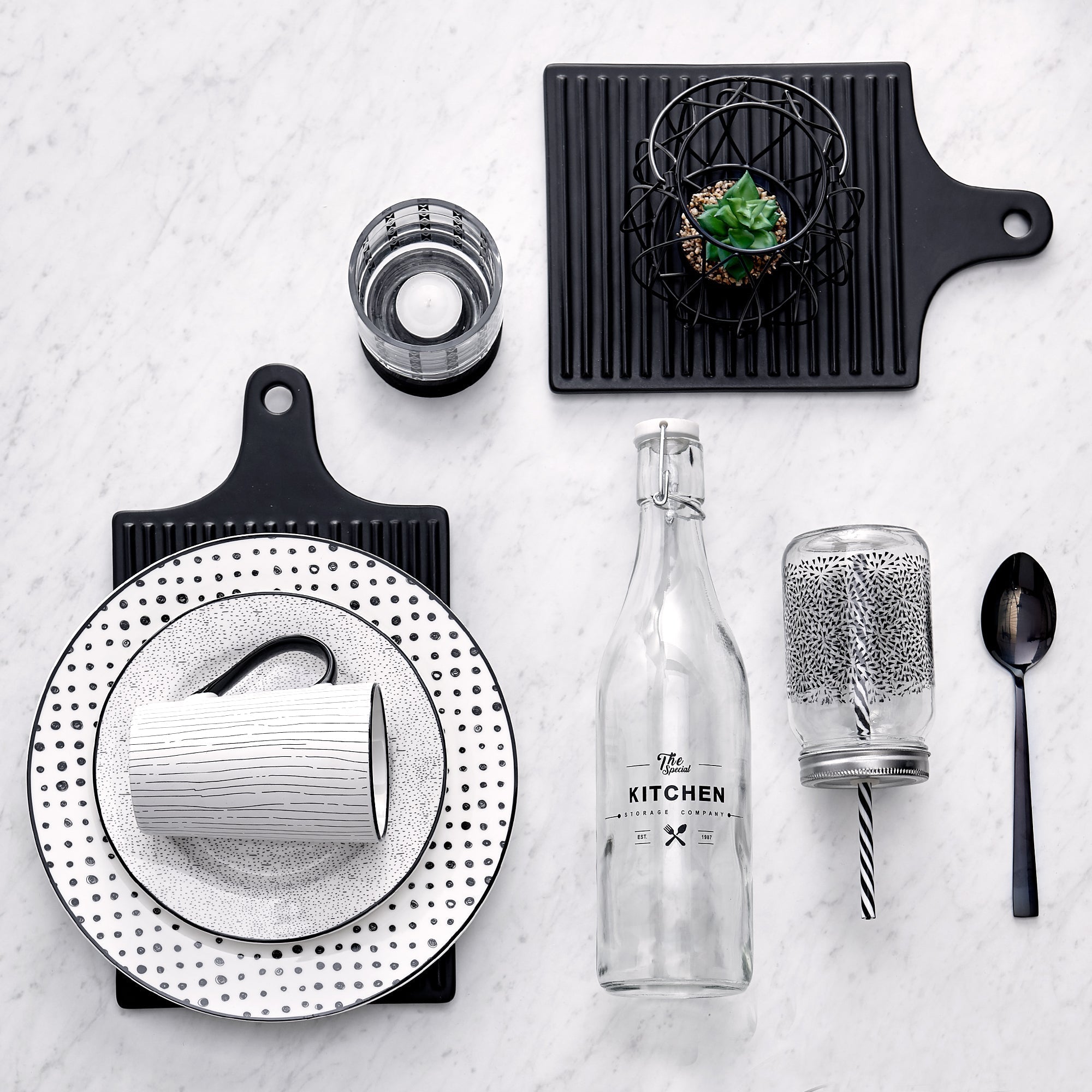 Dinnerware Set 12 Piece Black and White, Service for 4 