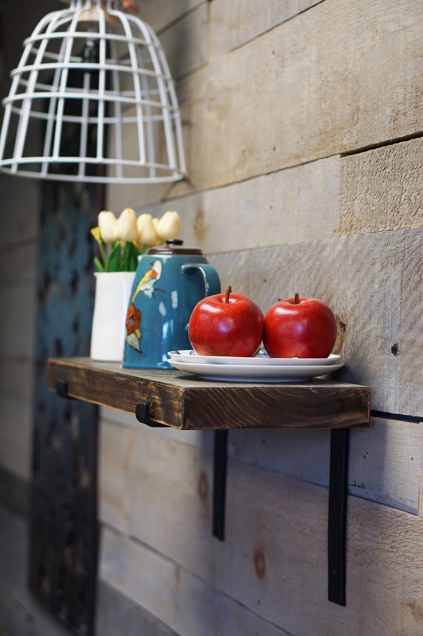 Flat Shelf Bracket, Medium 