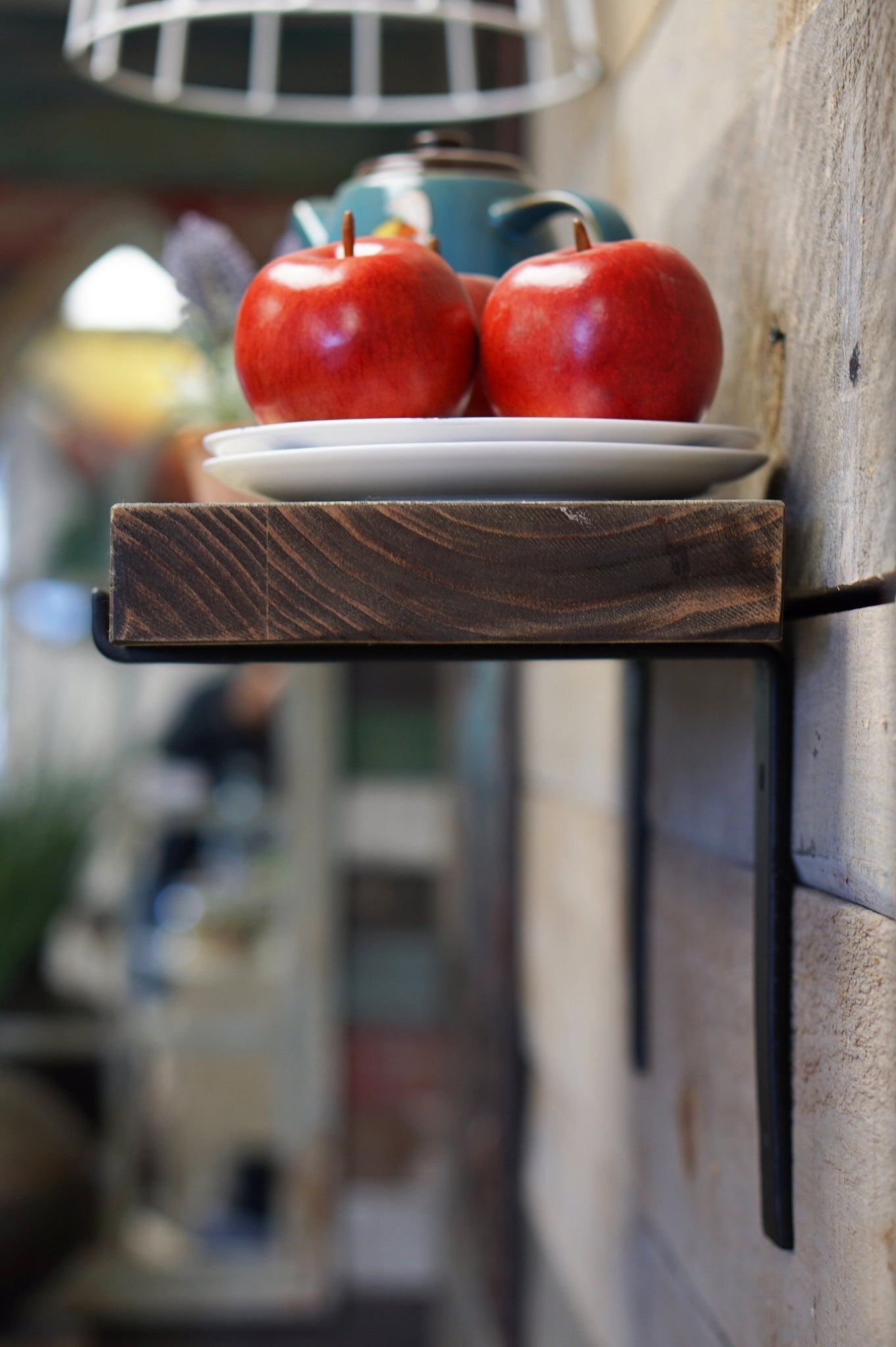Flat Shelf Bracket, Medium 