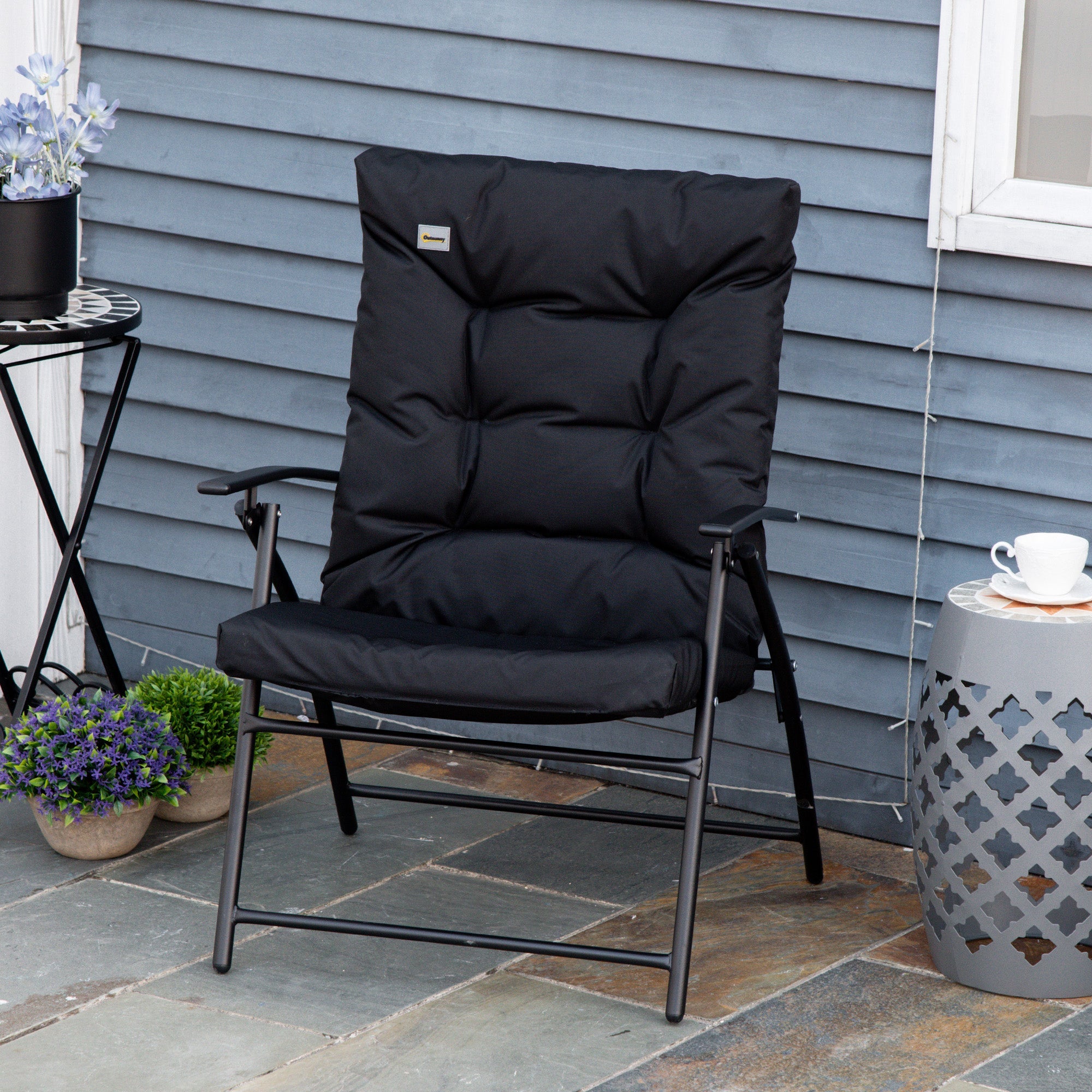 Outsunny Foldable Lounge Chair Fabric Upholstered Recliner Black Outdoor Lounger with Armrest Metal Frame Camping Beach Chair 