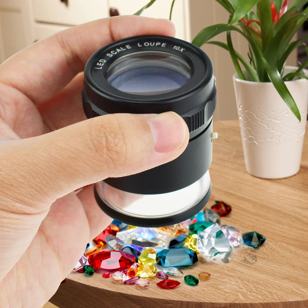 10x Magnification Scale Loupe with 8 LED Lights & 4 Interchangeable Glass Reticle Scales