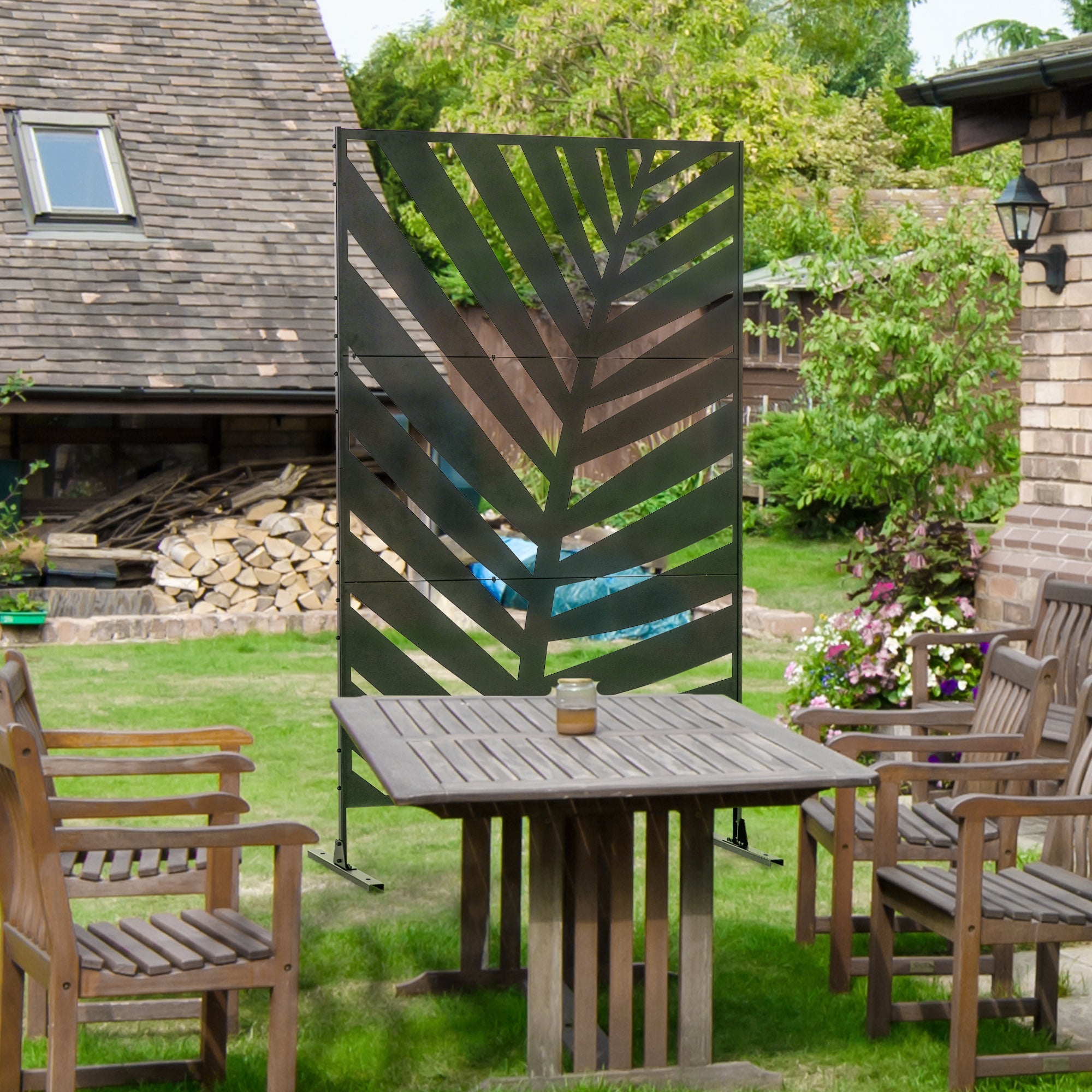 Outsunny Metal Outdoor Privacy Screen Decorative Freestanding Divider Panel with Stand Ground Stakes 
