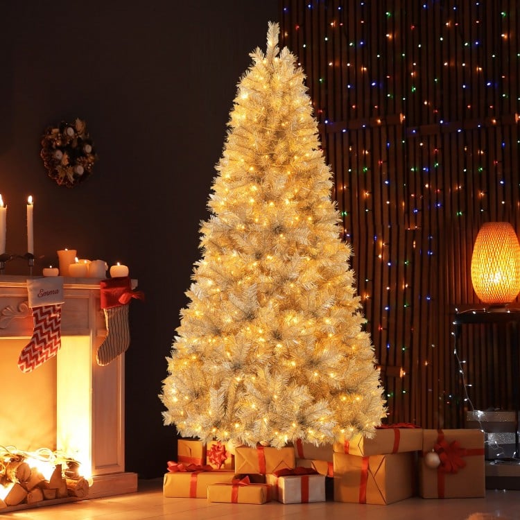 7 FT Artificial Xmas Tree with Branch Tips and Warm White LED Lights