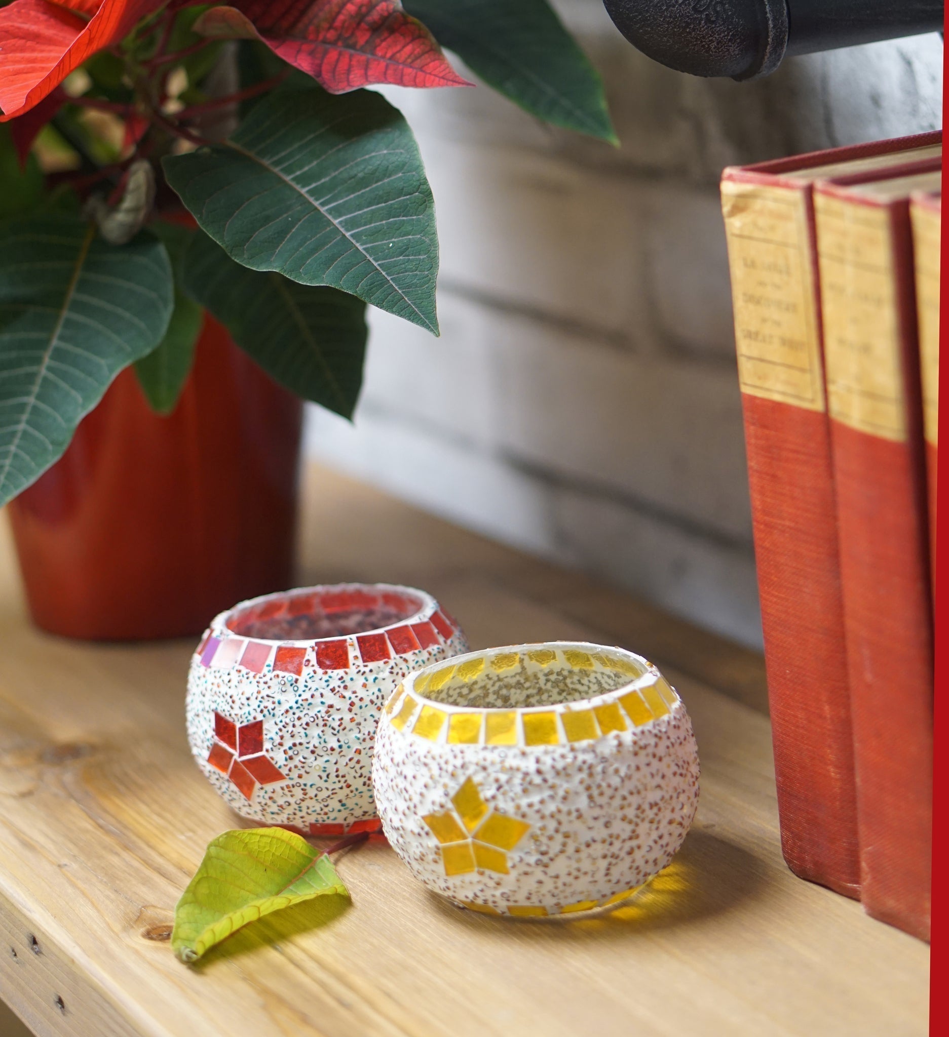 GB02B Votive Holders (4 inch), Glass, Snowflake 