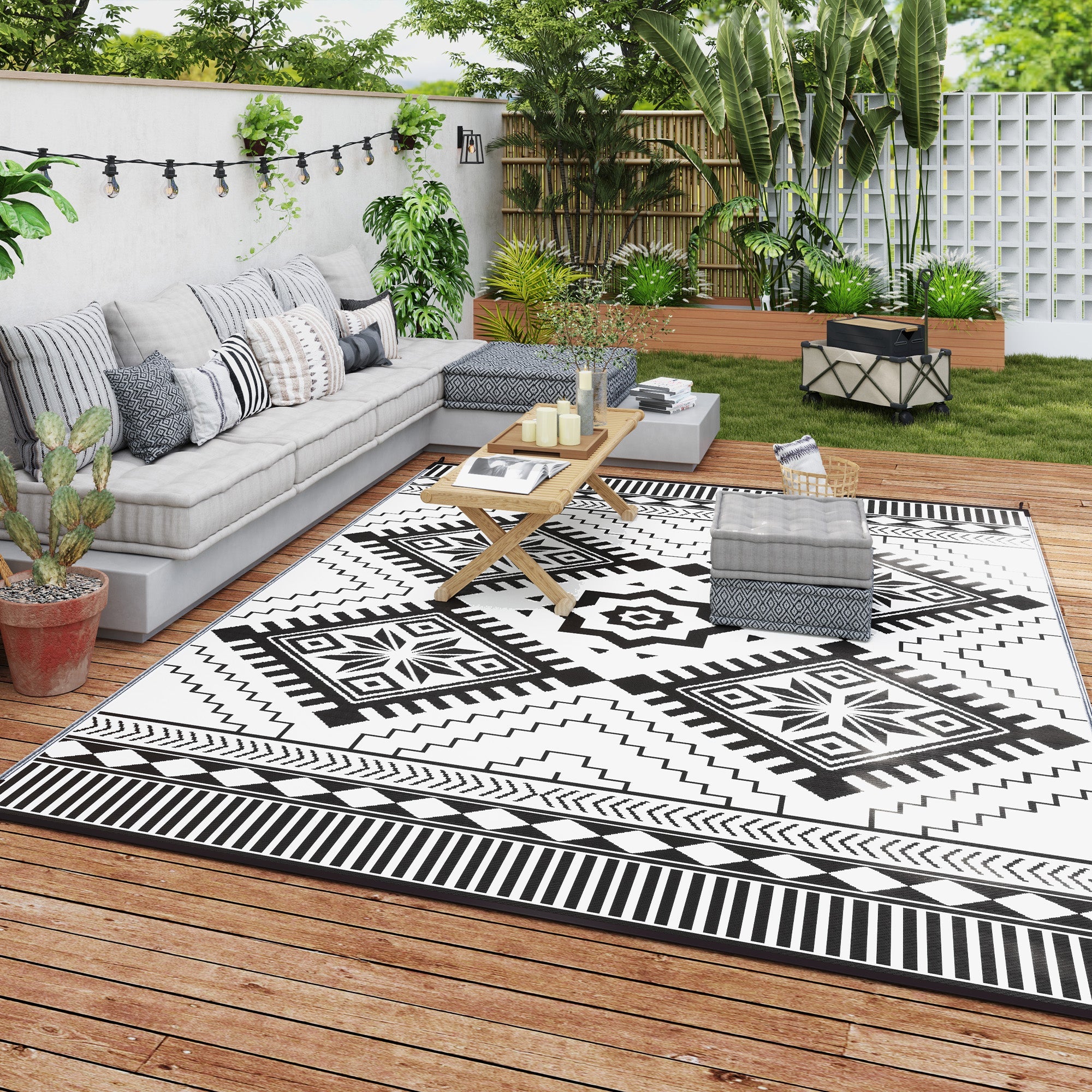 Outsunny 9' x 12' Outdoor RV Rug, Reversible Patio Floor Mat with Carry Bag, Toothed Rhombus, White and Black 