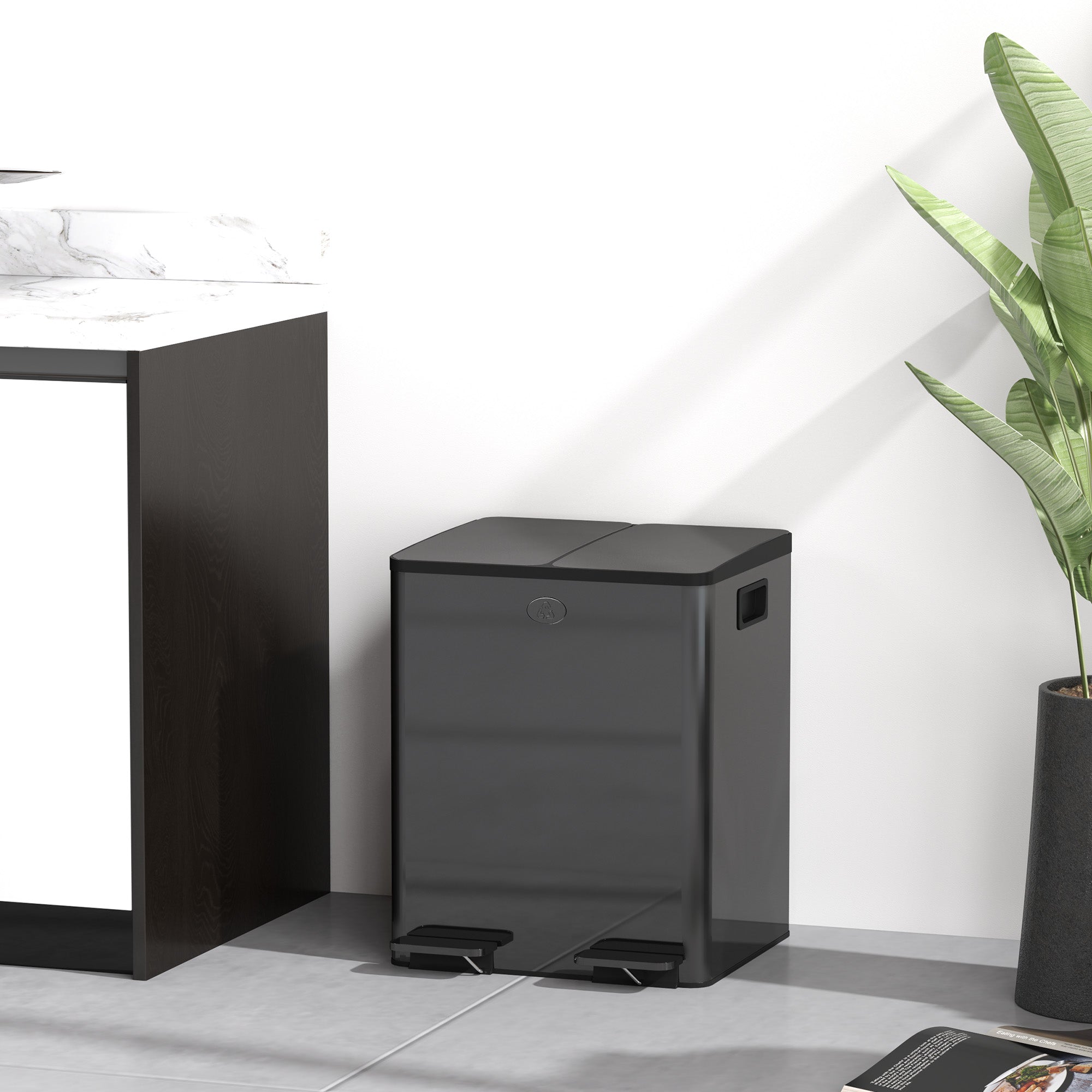HOMCOM Dual Garbage Bin, Soft-Close Trash Can with Foot Pedal, 2 x 20 Liter Garbage Can with Removable Inner Buckets, Black 