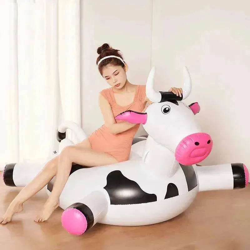 Summer Outdoor Water Inflatable Cows Floating Row Toys 