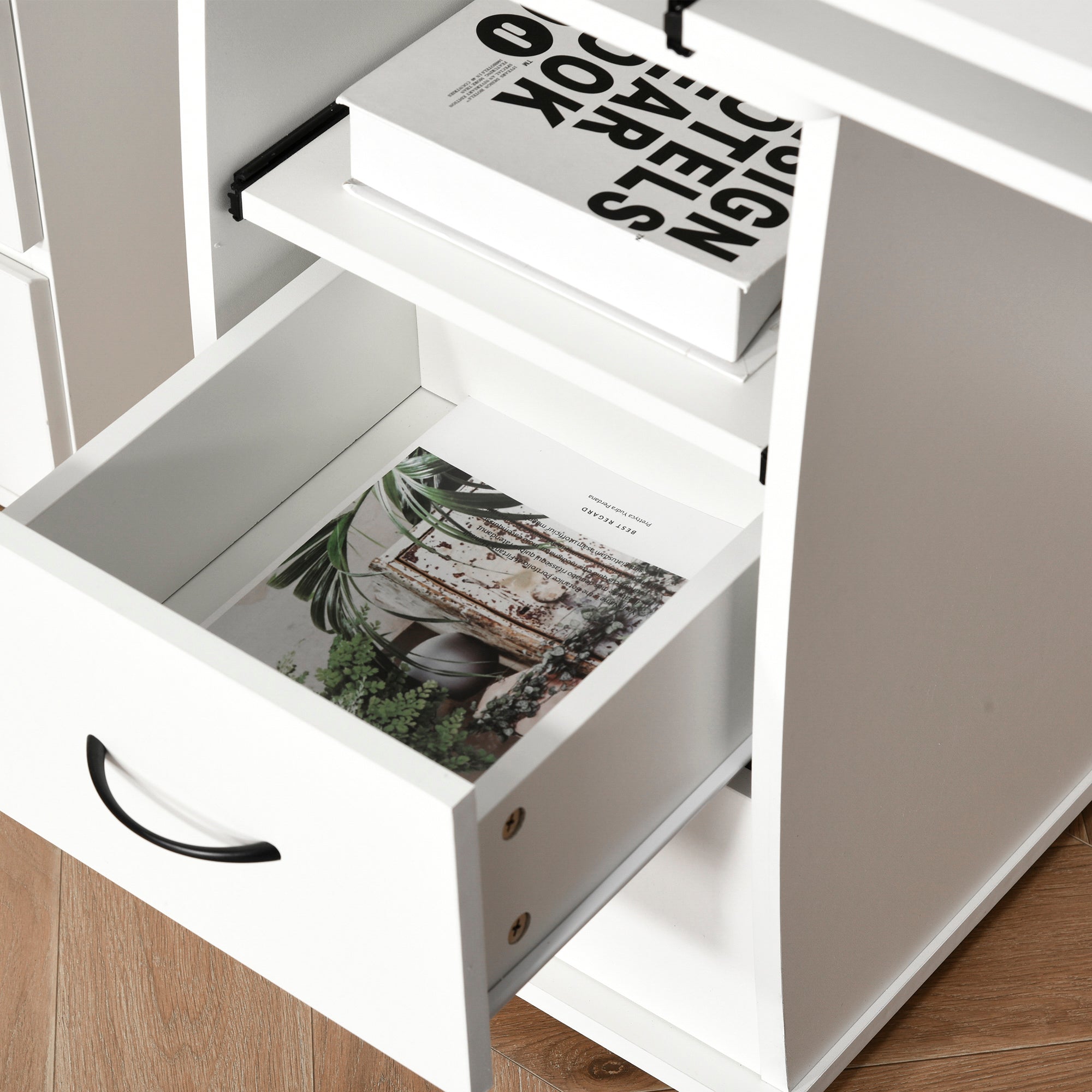 HOMCOM Computer Desk with Keyboard Tray CPU Stand Writing Workstation Home Office White 