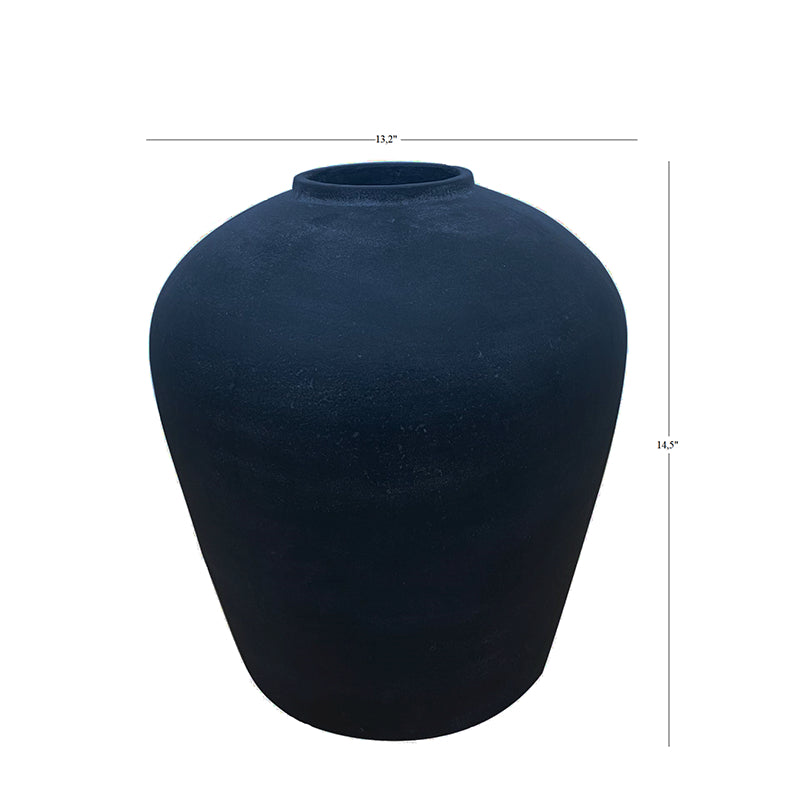 Oversized Black Vase Collection 