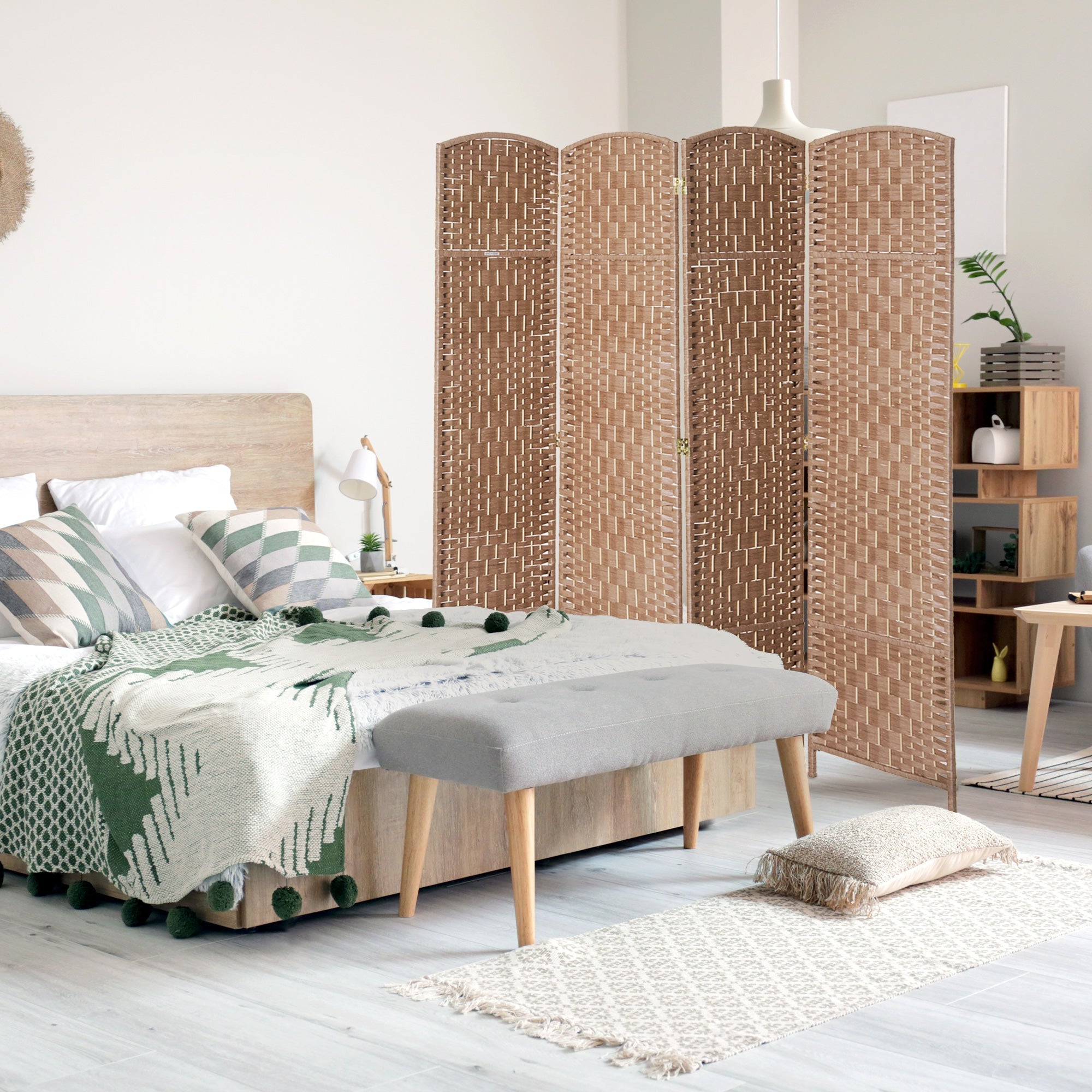 HOMCOM Natural Elegance Room Divider: 4-Panel Woven Wicker Indoor Privacy Screen for Home Decor 