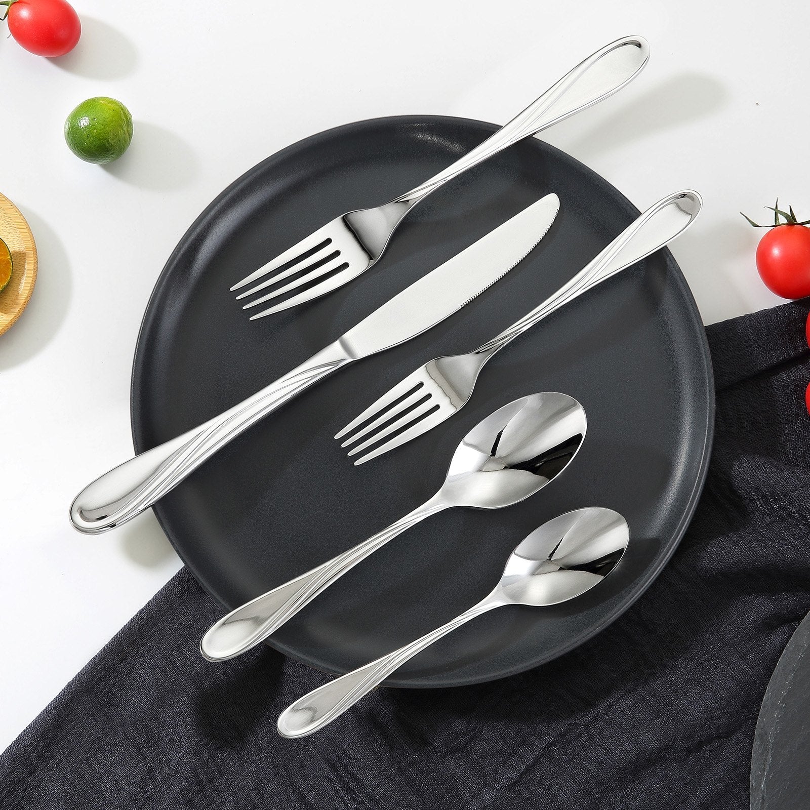 VEVOR 65-Piece Silverware Set Stainless Steel Cutlery Flatware Utensils for 12 