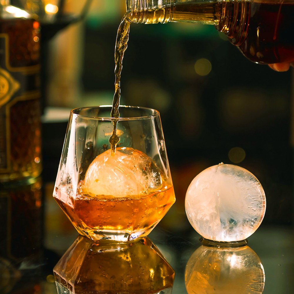 VEVOR Ice Ball Press Kit Ice Ball Maker 2.4"/60mm Clear Sphere Whiskeys Scot 
