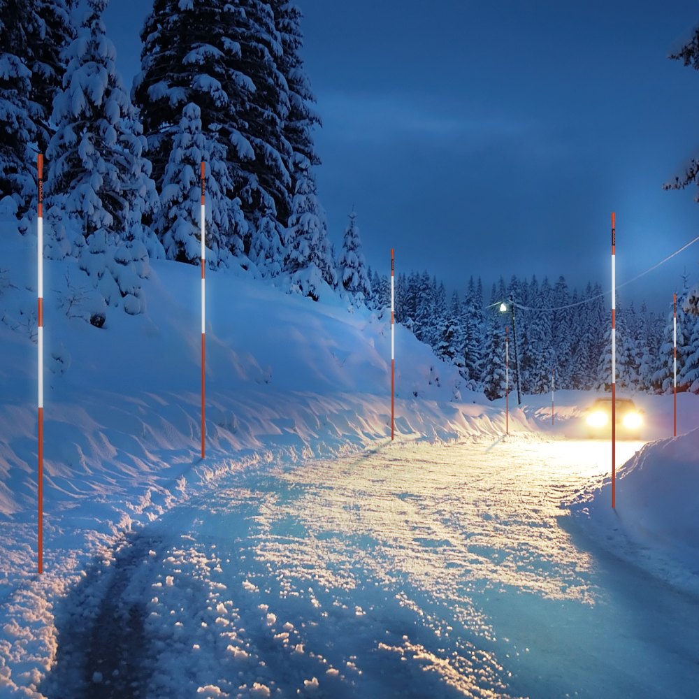 VEVOR Driveway Markers, 50 PCS 48 inch, 0.31 inch Diameter, Orange Fiberglass Poles Snow Stakes with Reflective Tape, 12" Steel Drill Bit & Protection Gloves for Parking Lots, Walkways Easy Visibility 