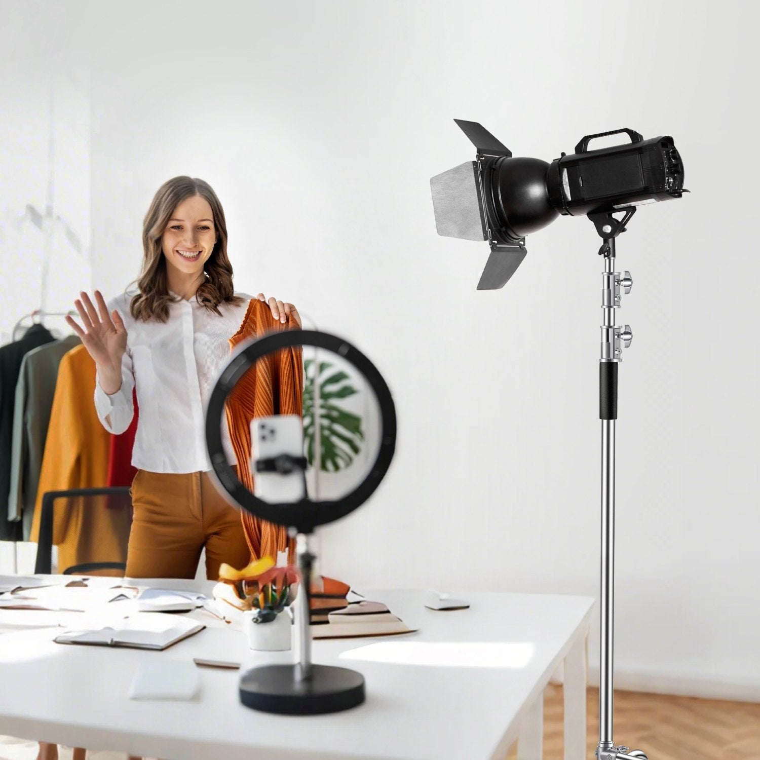 VEVOR C Stand Max Height 10.83 ft/330 cm Stainless Steel Photography Light Stand 