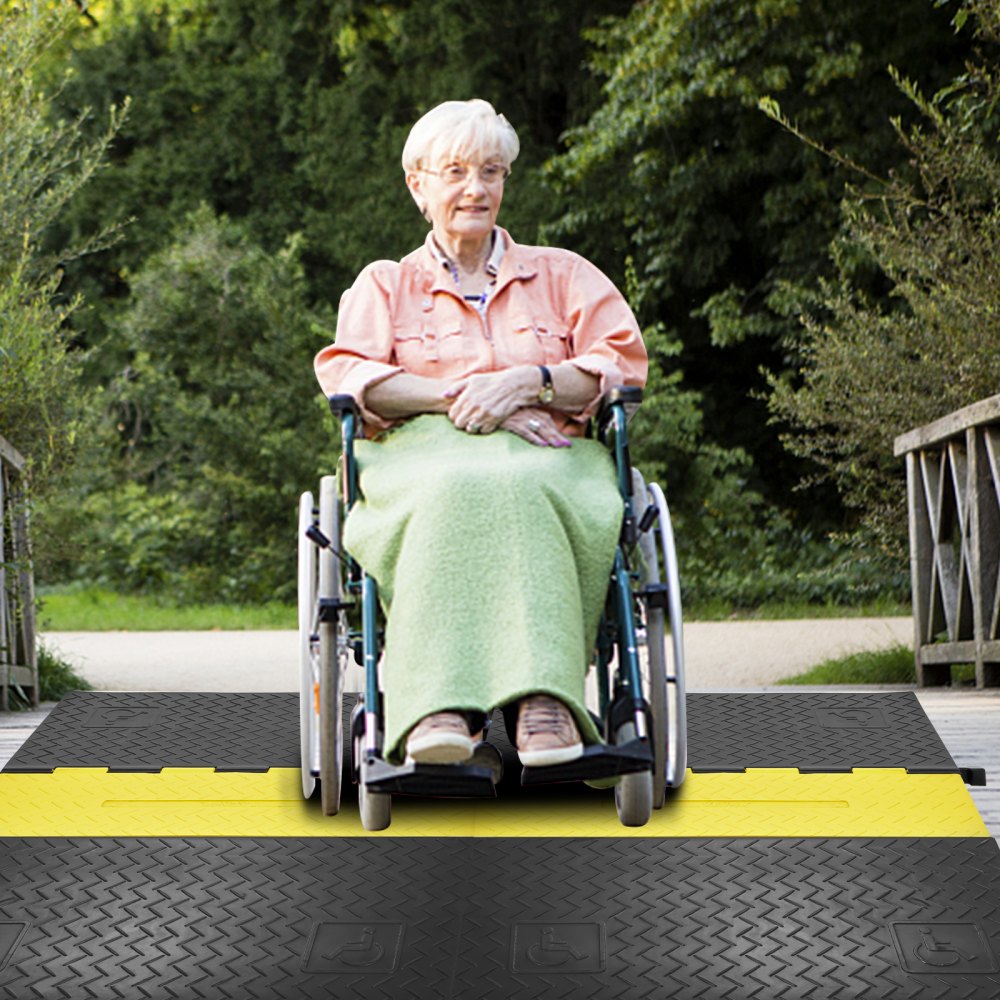 VEVOR Rubber Cable Protector Ramp, 5 Channel, 22000 lbs/axle Capacity Heavy Duty Wire Cover Ramp Hose Cord Ramp Driveway, Traffic Speed Bump with Flip-Open Top Cover, ADA Compliant for Indoor & Outdoo 