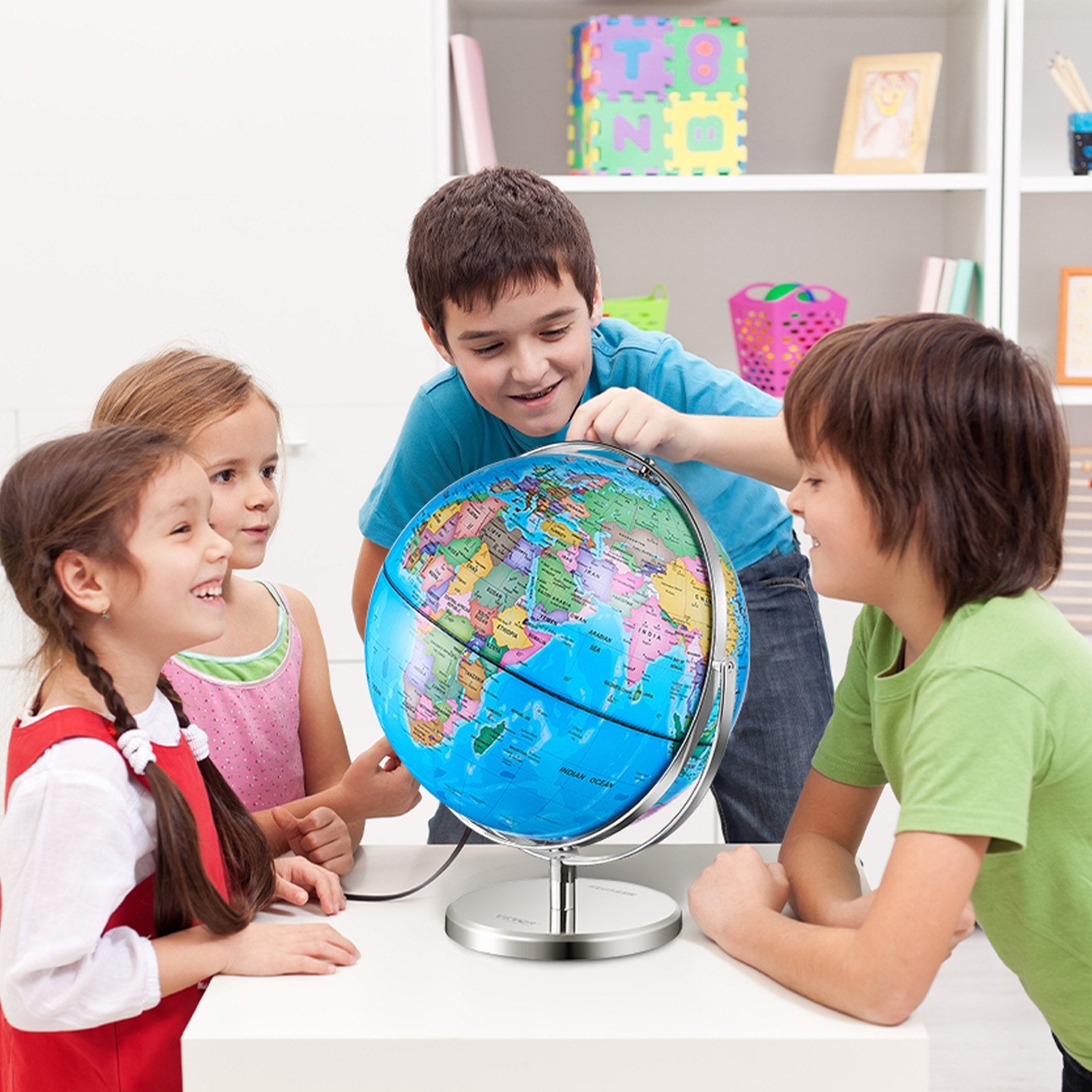 VEVOR Illuminated World Globe with Stand, 9 in/228.6 mm, Educational Earth Globe with Stable Heavy Metal Base and LED Constellation Night Light HD Printed Map, Spinning for Kids Classroom Learning 