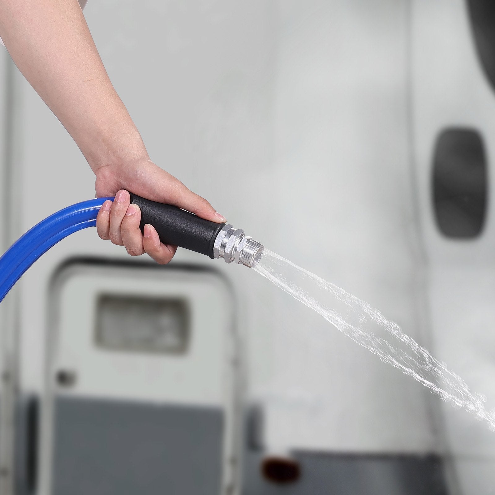 VEVOR 100ft Heated Water Hose for RV, Heated Drinking Water Hose Antifreeze to -45°F, Automatic Self-regulating, 5/8" I.D. with 3/4" GHT Adapter, Lead and BPA Free 