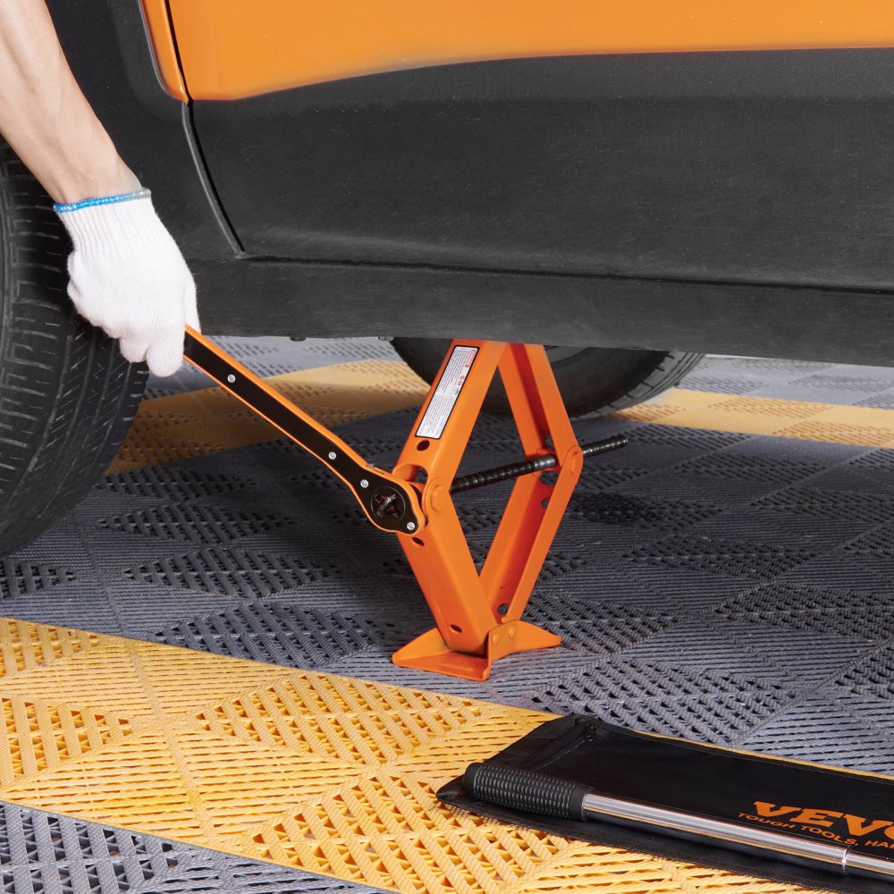 VEVOR Scissor Jack, 2.5 Ton/5512 lbs Scissor Car Jack, 3.7"-17.1" Lifting Range Scissor Lift Jack with Ratcheting Handle and L-Wrench, Portable Tire Jack for Cars Trucks Sedans MPVs 