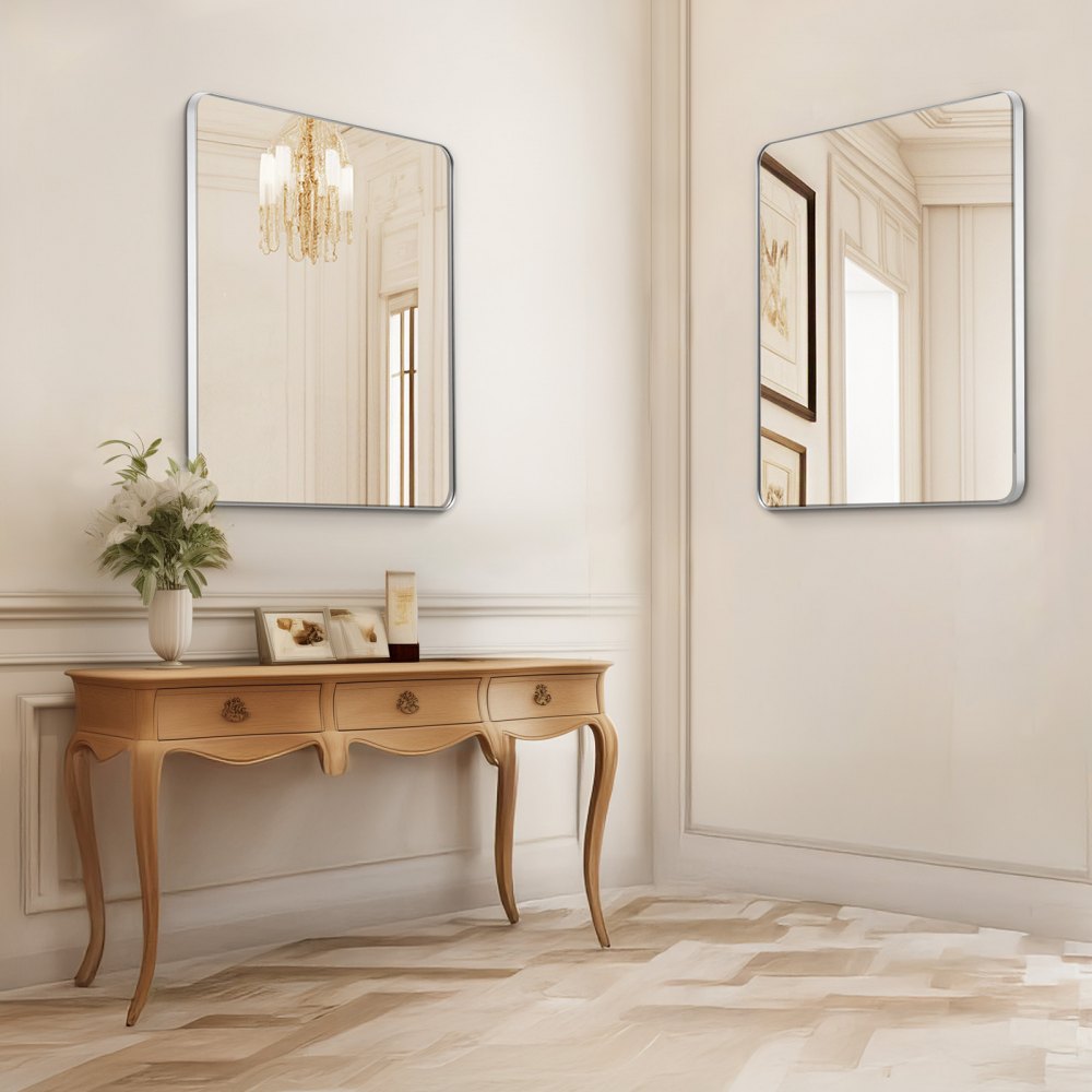 VEVOR Square Wall Mounted Mirror 36" x 36" Mirror with Aluminium Alloy Frame 
