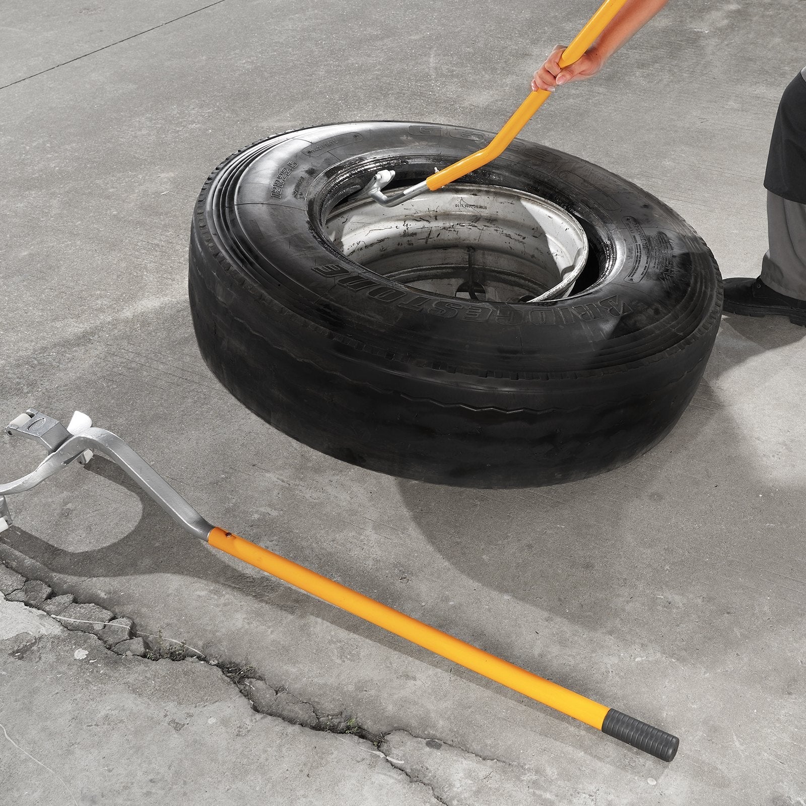 VEVOR Tire Mount Demount Tool, 22.5-24.5 inch Manual Steel Tire Changer Mount Demount Removal Tool, with Extra Bead Keeper, Tubeless Truck Bead Breaker, 3 PCS Tire Changing Tools, Orange 