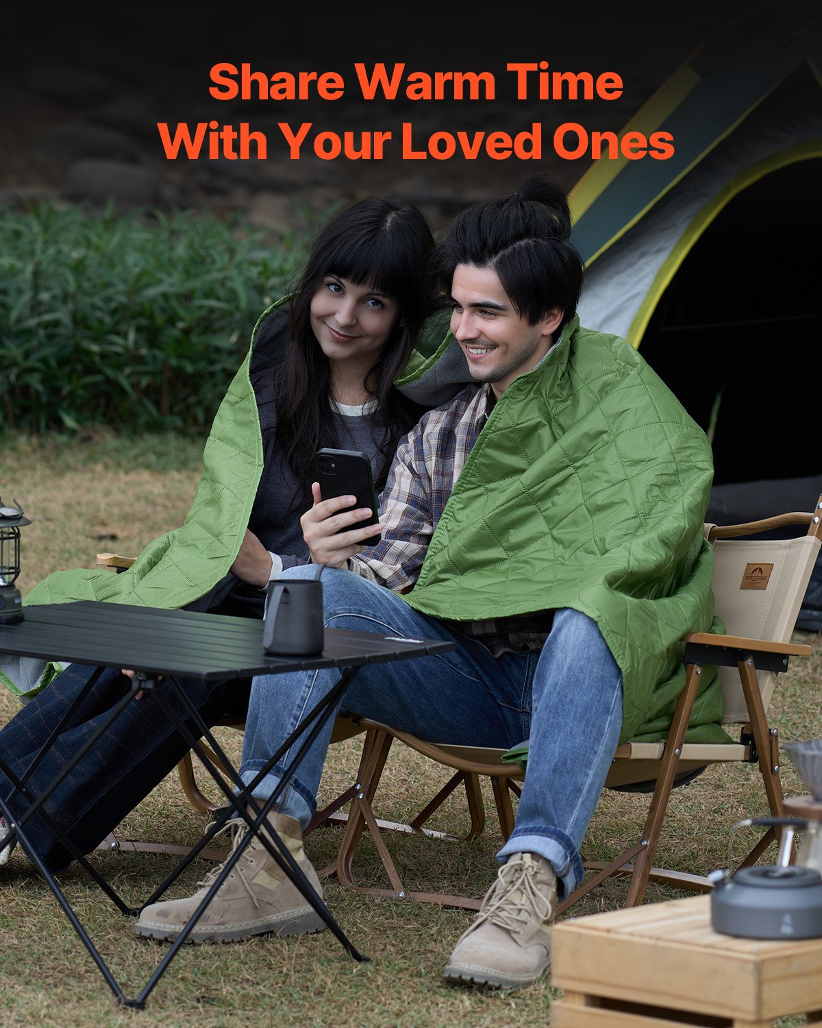 VEVOR Camping Blanket 82" x 55" Warm Stadium Blanket 330GSM Outdoor Travel 