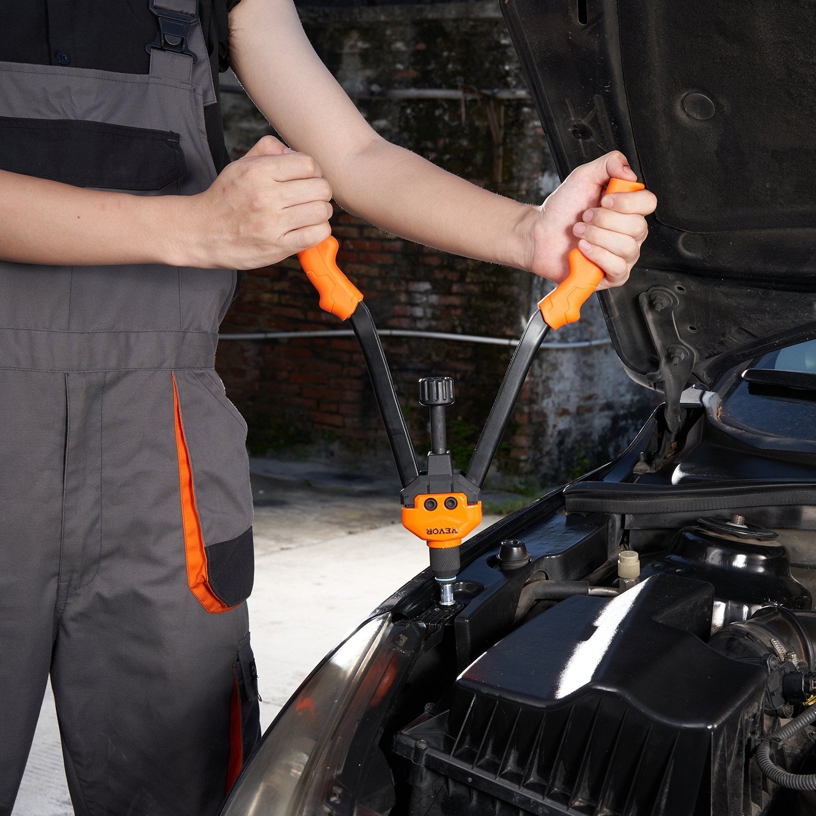 VEVOR Rivet Nut Tool, 16” Rivnut Tool Kit with 13PCS Metric and SAE Mandrels, 186PCS Rivet Nuts, M3, M4, 10-24, M5, M6, 1/4-20, 8-32, 5/16-18, M8, 3/8-16, M10, M12, 1/2-13, With Carrying Case 