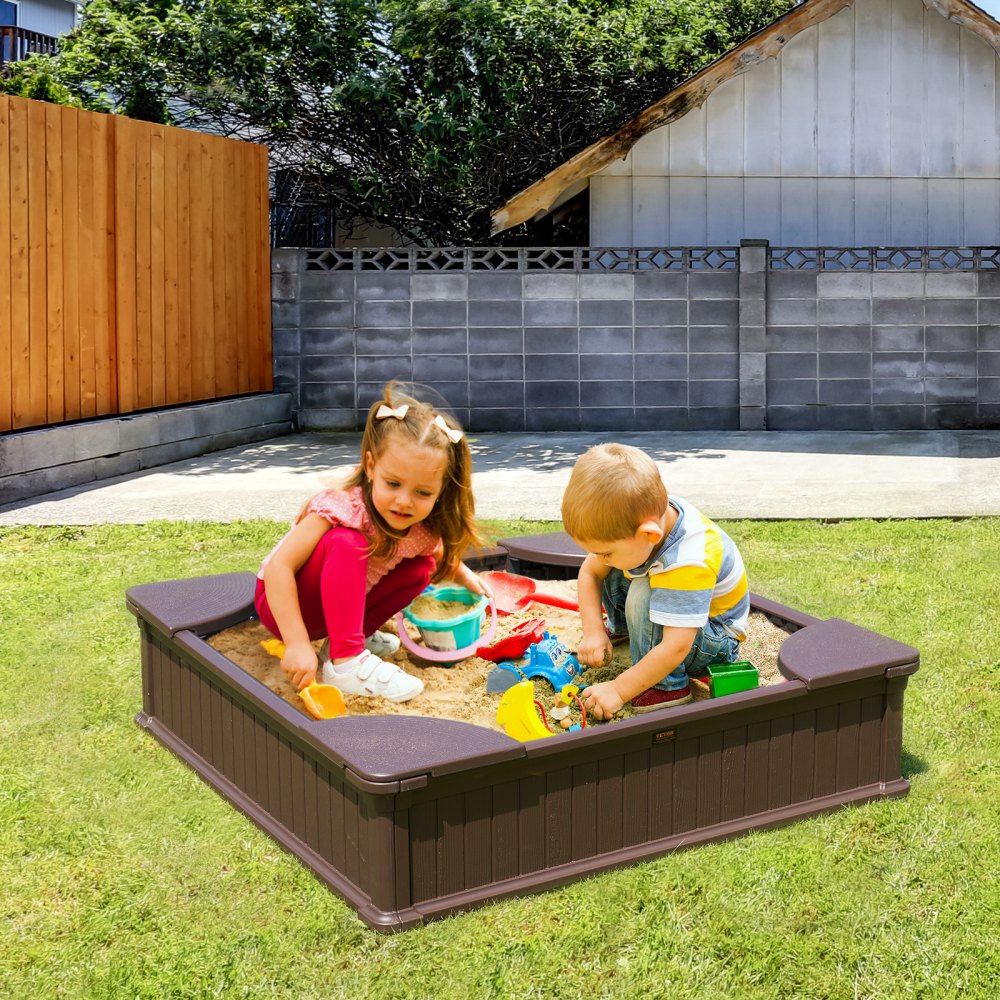 VEVOR Sandbox with Cover, 48.6x48.6x12.4 in Square Sand Box, HDPE Sand Pit with 4 Corner Seating and Bottom Liner, Kids Sandbox for Outdoor Backyard, Beach, Park, Gift for Boys Girls Ages 3-12, Brown 