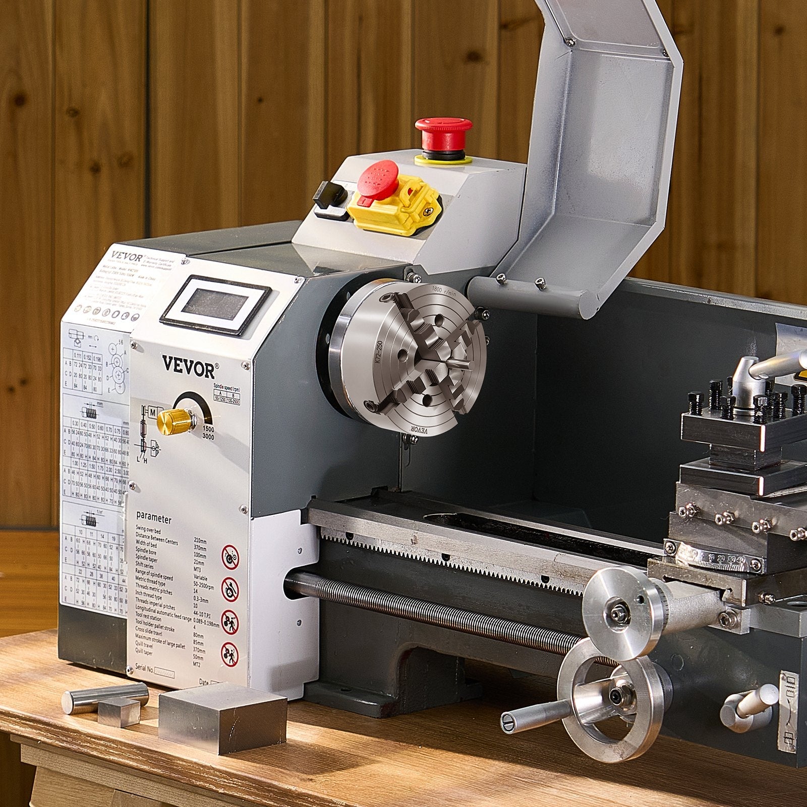 VEVOR 10 in 4-Jaw Self-Centering Lathe Chuck for Lathe Drilling Milling Machine 