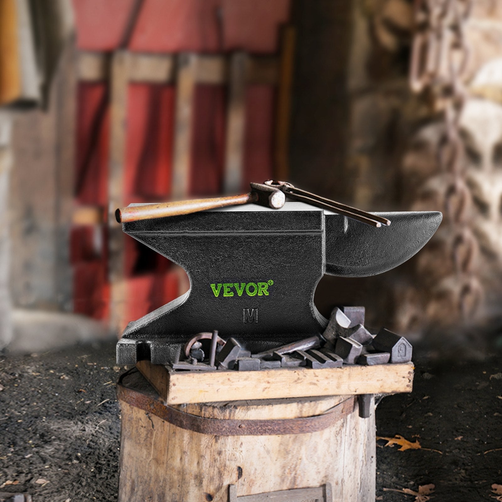 VEVOR Cast Iron Anvil, 100 Lbs(45kg)Single Horn Anvil with 10.4 x 5 in Countertop and Stable Base, High Hardness Rugged Round Horn Anvil Blacksmith, for Bending, Shaping, Twisting 
