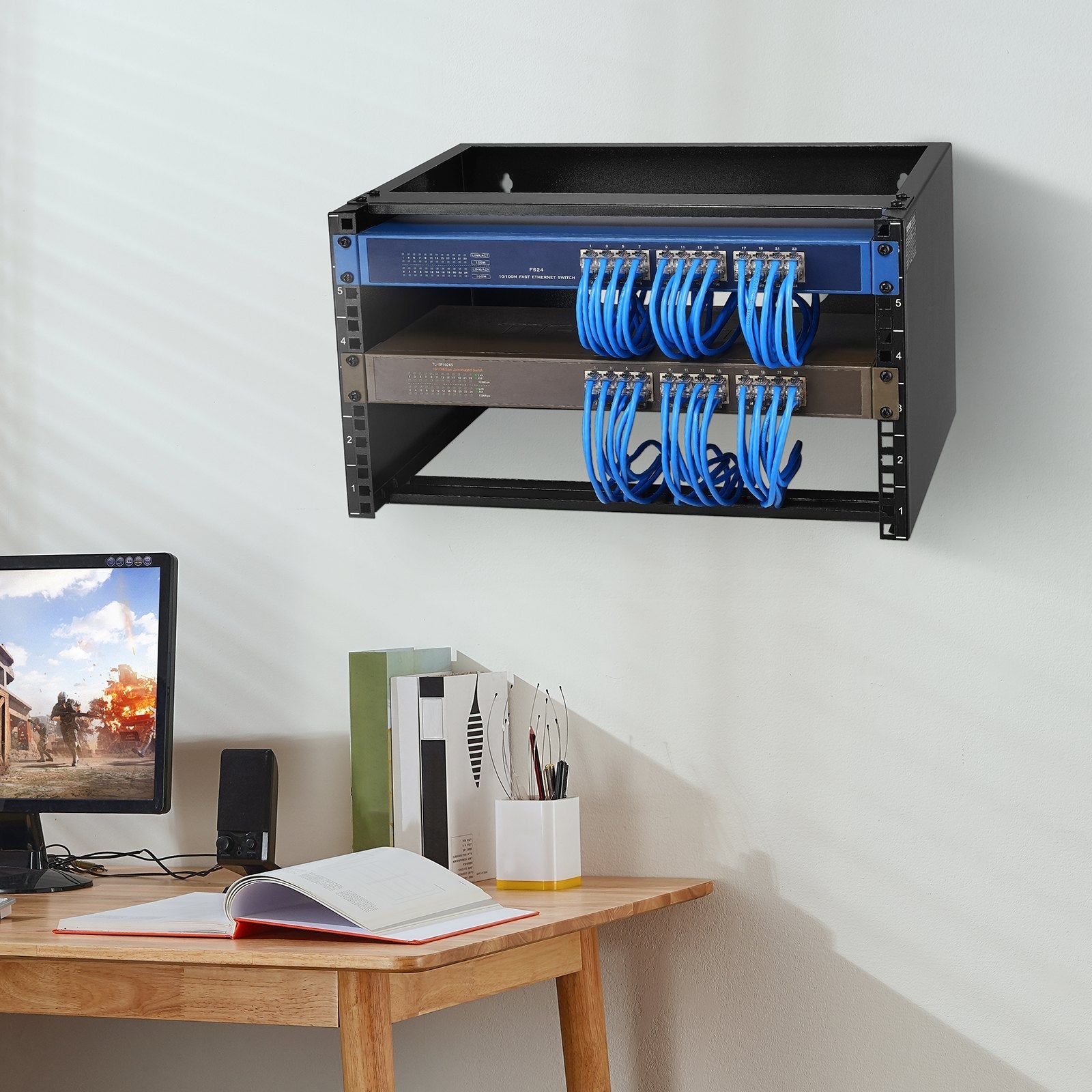 VEVOR 6U Wall Mount Network Rack 14 in/355.6 mm Depth Server Rack 50lbs/22.68kg 