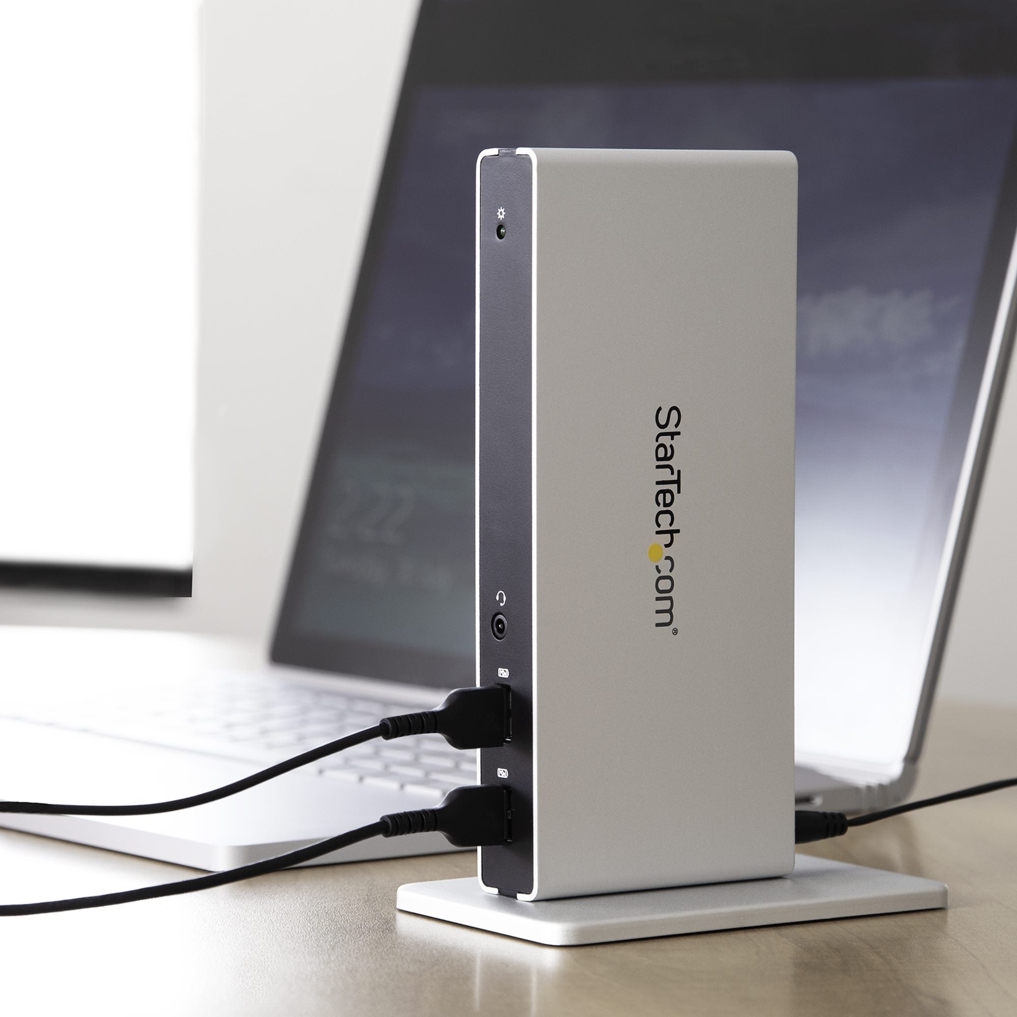 Dual-Monitor USB 3.0 Docking Station with DVI and Vertical Stand 