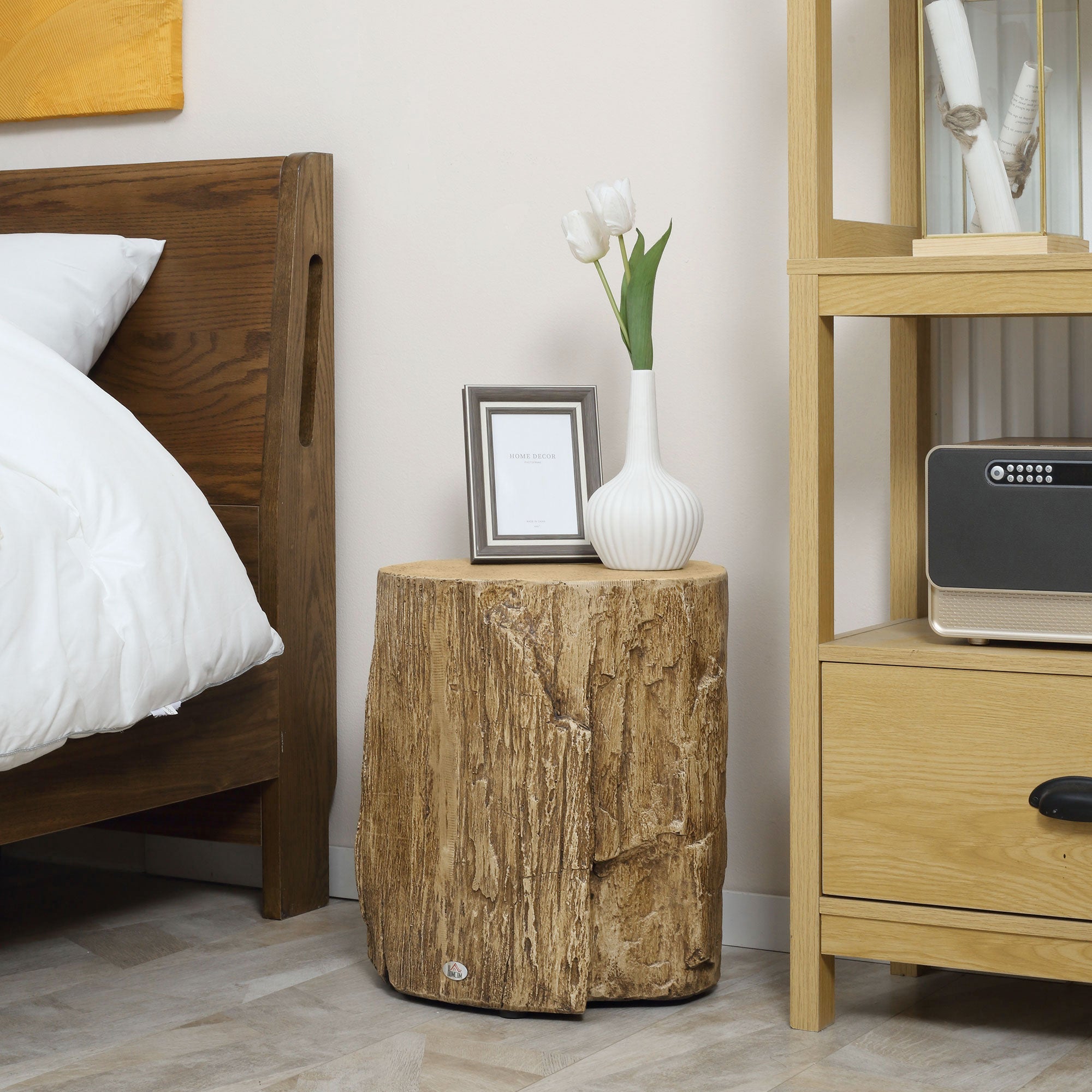 HOMCOM Natural Tree Stump Table: Decorative Round Wood Grain End Table for Indoor and Outdoor, Natural Finish 