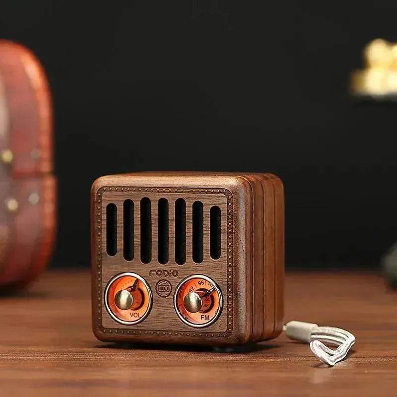 Wooden Bluetooth Speakers Retro Solid Wooden Audio With Radio Card 